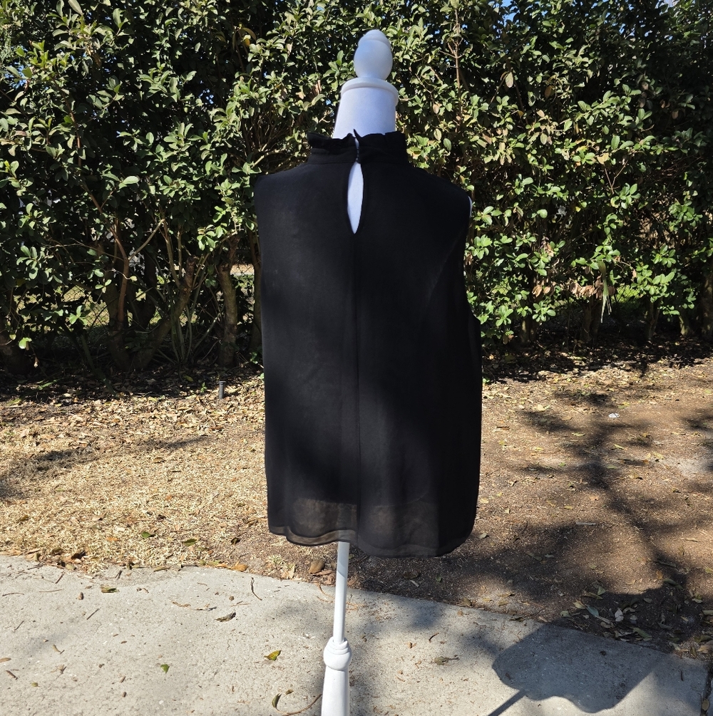 Lafayette 148 New York 100% Silk Black SzL  Blouse - Picture 2 of 5